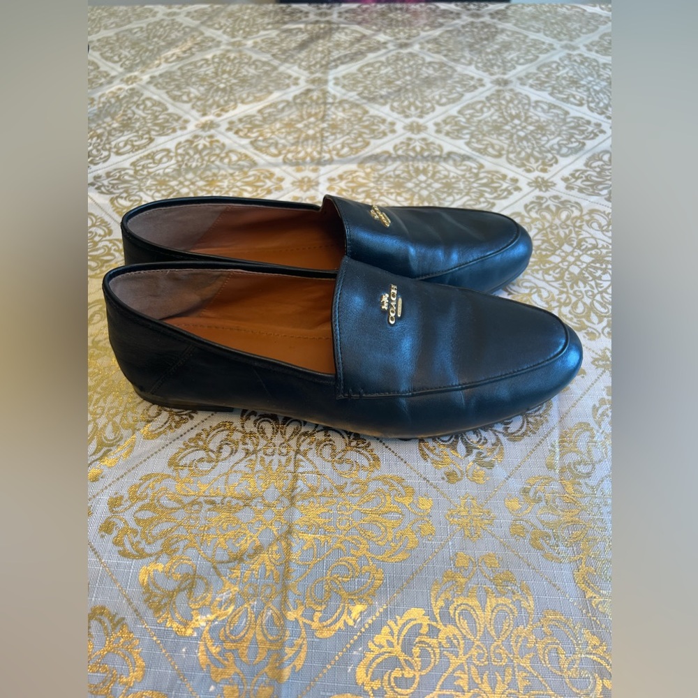 Coach Mavis Loafer. - Picture 2 of 5